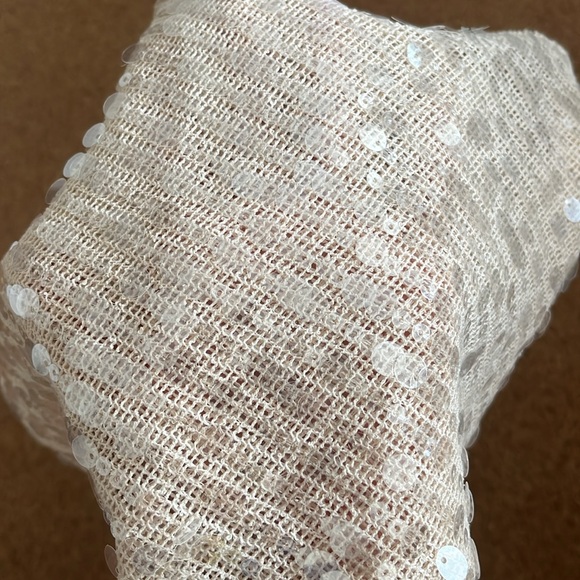 Gold/beige neutral sequin tank top - Picture 5 of 6